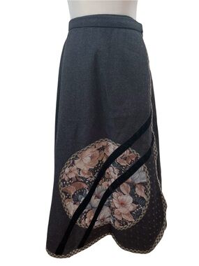 Vintage 1970s KOOS Van Den Akker Appliqué Wool Wrap Skirt Gray Size 10